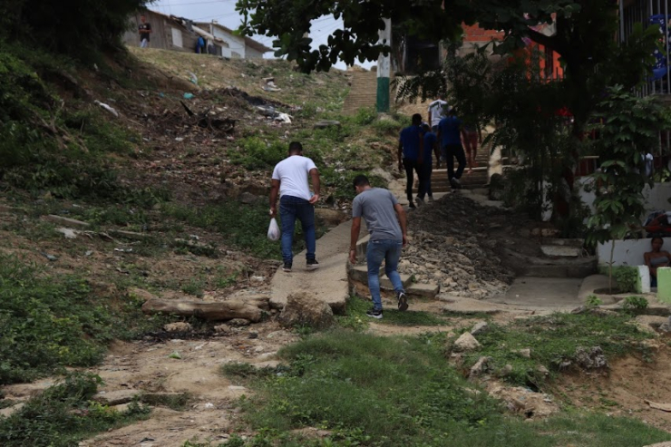 a5fc9c42-174e-40fc-b13d-d188231949b0